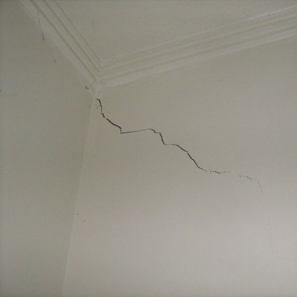 Interior Wall Crack 01